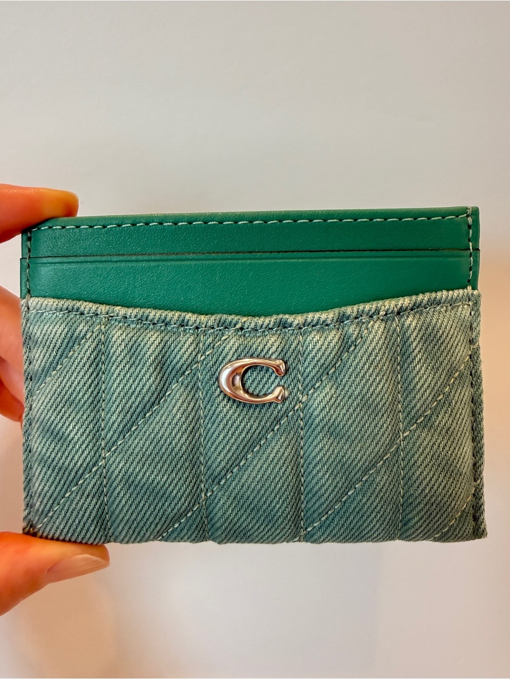 NWT COACH CBF61 Colored Denim Essential Card Case With Quilting - LH/IVY